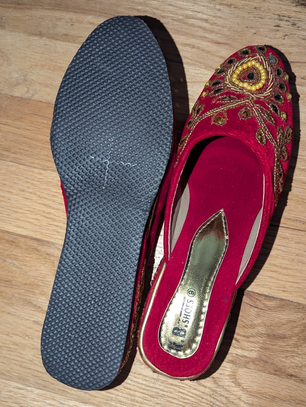 R.B. Shoes Red Velvet Beaded Mule Slippers Women Size 6 Embroidered Jutti Slides